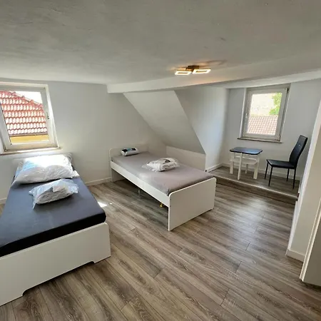 Gæstehus In *